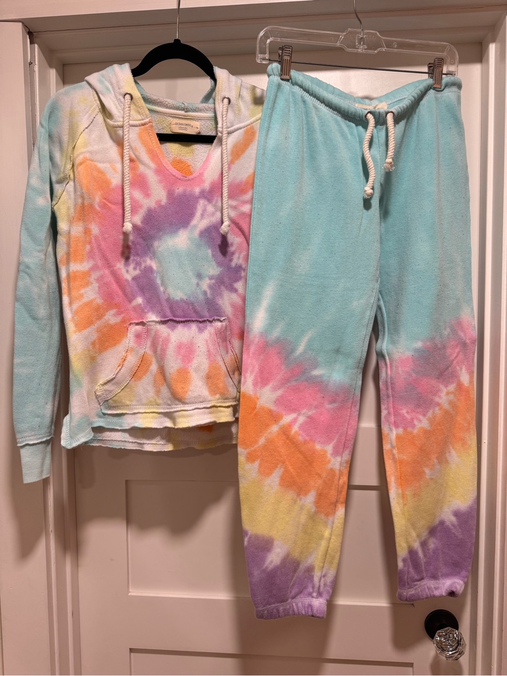 VICI Tie-Dye Hooded Sweatshirt & Jogger Set - Pastel Multi